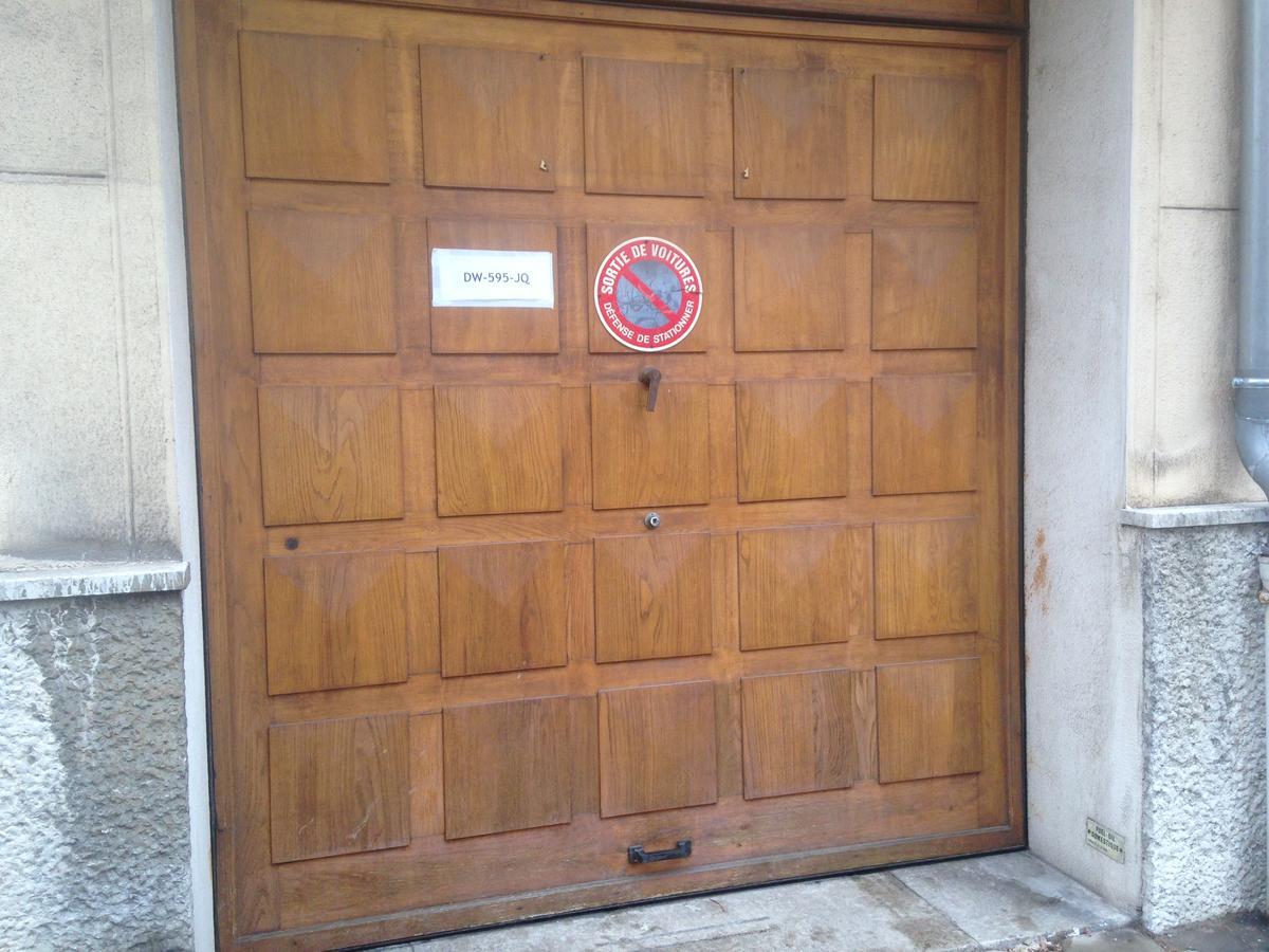 St Pothin Village Avec Garage Lyon Exterior photo